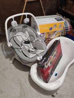 Predám elektrickú hojdačku pre dieťa - 2