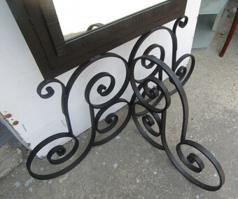 STARÉ KOVANÉ ZRKADLO - 2