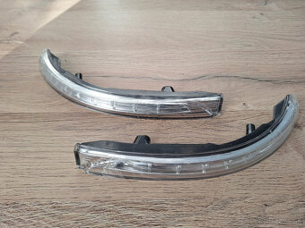 Smerovka spätného zrkadla KIA SPORTAGE 2011 - 2