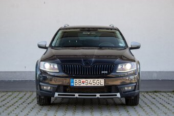 Škoda Octavia Combi Scout - 2