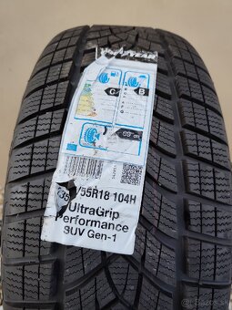 235/55R18 Goodyear ultragrip - 2