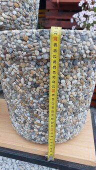 Betonove  kvetinače - 2