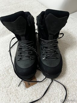Vibram treková obuv Nová - 2