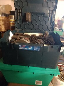 Predám vybrancnu brusku bosch - 2