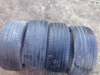 Predám letné Pneu 215/40r17 4.5/5mmna - 2
