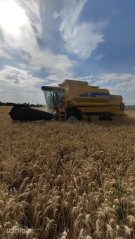 New Holland TX66 - 2