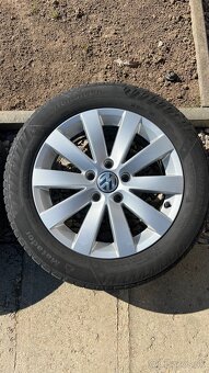 VW 205/55 R16 - 2