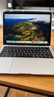 MacBook Air 2019 13'' / i5 / 128 GB v TOP stave - 2