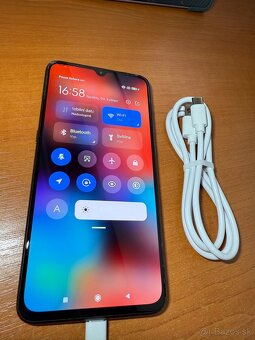 XIAOMI MI9 6/128GB - 2
