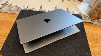 Macbook Pro M2 Pro 14”, 16GB RAM, 512GB SSD - 2