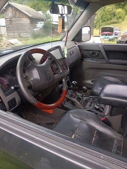 Predám Pajero - 2