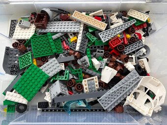 LEGO 60021 - nákladné lietadlo - 2
