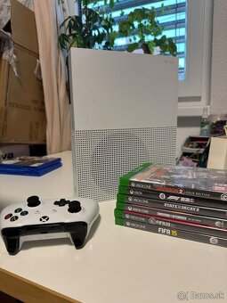 predam xbox ONE S v bielom prevedení s 500gb - 2