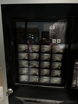 Predajný/výdajný automat / stroj na zrnkovú kávu - 2