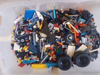 Predám lego - 2