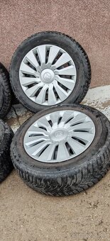 Plechové disky Škoda 5x100 a zimné Hankook 195/60 R16 - 2