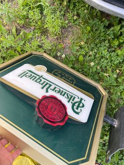 Svetelná obojstranná vonkajšia reklama Pilsner Urquell - 2