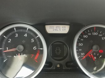 RENAULT MEGANE 2 1,4 r.v. 2009 - 2