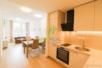 Zariadený 1,5-izb. byt s parkovaním v projekte Vydrica v Sta - 2