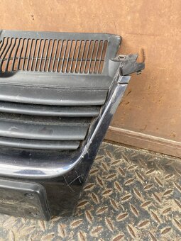 VW Golf 5 GT maska - 2