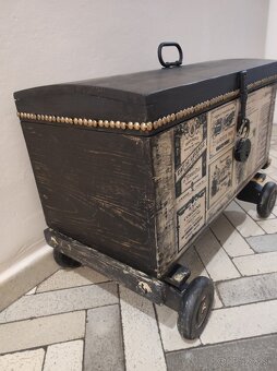 Drevená truhlica - 2