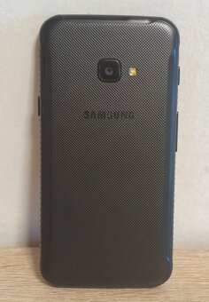 Predám mobil Samsung Xcover 4 - 2