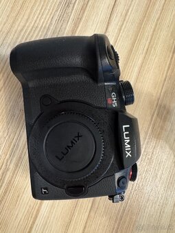 Panasonic GH5s - 2