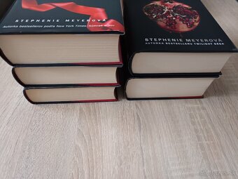 Séria Twilight / Súmrak - Stephenie Meyerová - - 2