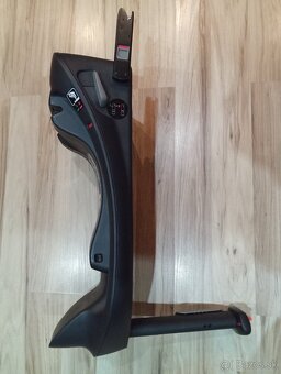 Predám autosedačku Cybex Aton B2 i-Size+ Isofix - 2