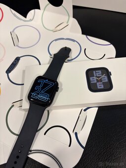 Apple Watch SE 2.gen 44mm - 2