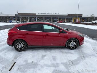 Ford Focus 1.6 EB 110kw TOP VÝBAVA - 2