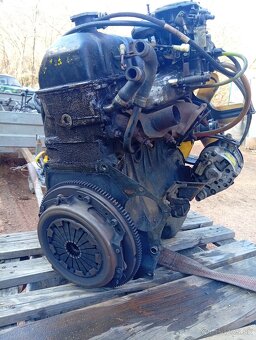 Lada Niva 1,6 motor - 2