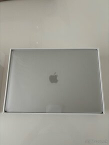 Úplne nový Apple Macbook M1 Air Silver - SK - 2