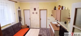 Na predaj rodinný dom s garážou, pozemok 1281m2 Dolná Krupá - 2