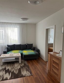 Na prenájom 2 izbový byt Myslenická 600,- Eur - 2