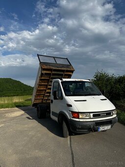 Iveco Daily 35C10 2.3 HPi Hladký Diesel - 2