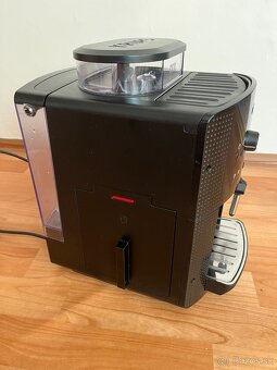 Predám automatický kávovar KRUPS EA81 - 2