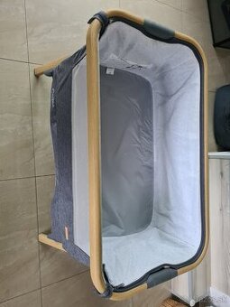 tutti Bambini CoZee Bedside Crib 80,5x51cm cestovna postieľk - 2