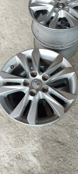 Hyundai disky R16 - 2