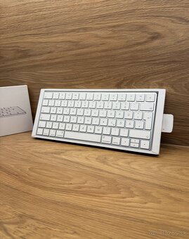 Apple Magic Keyboard A1644 - klávesnica - 2