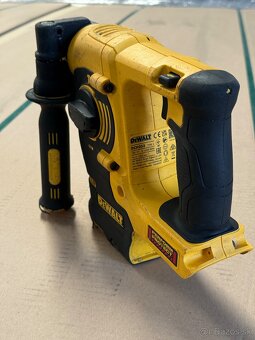 Kombinované kladivo Dewalt - 2