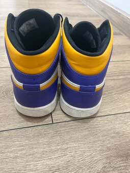 Air jordan 1 Lakers mid tenisky - 2