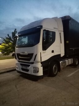 Ťahač Iveco stralis - 2