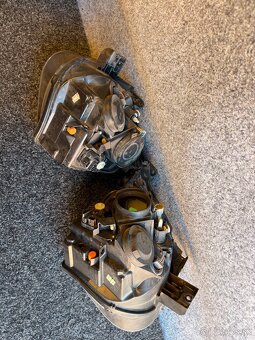 Svetlá Nissan Juke I lift - 2