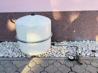 Expanzna nádoba Buderus Logafix 50/1,5 a 25/1,5 - 2