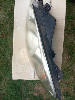 Predne svetla ceed I - 2