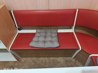 Predám rohovú lavicu - 2