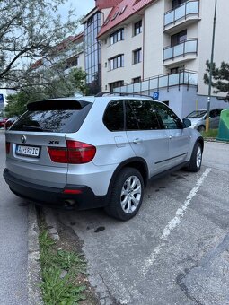 Pridám BMW X5 E70 (7 mest) - 2