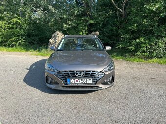 Hyundai i30 CW Family 48V Mild Hybrid 1,5T-GDi 117KW MT/6 - 2