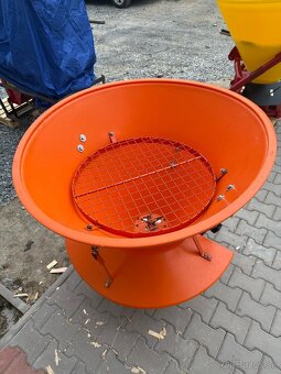 Rozmetadlo STRUMYK 250 - 2